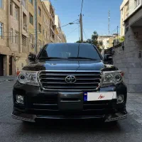 تویوتا لندکروز ۲۰۱۰