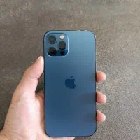 گوشی آیفون 12pro درحد نو