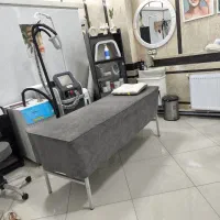 پاکسازی پوست توسط پیراپزشک در کلینیک درمانی