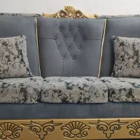 مبل راحتی تازه تعمیر