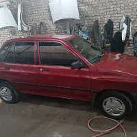 پراید مدل ۸۱ بی‌رنگ و شاسی پلو ماشین کارمندی