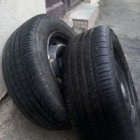 یک جفت لاستیک