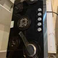 گاز ۵ شعله درحد نو / هود درحد نو / سینک ظرفشویی