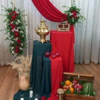 تم بله برون باکس شیشه ای تم یلدا میوه آرایی