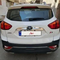 جک s3 سفید مدل ۱۴۰۰ کم کار