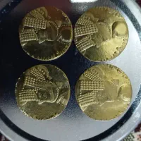 چندعددسکه برنجی بفروش میرسد