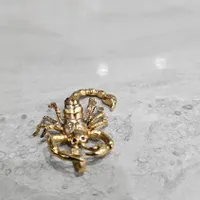 طلای عقرب خارجی اصل