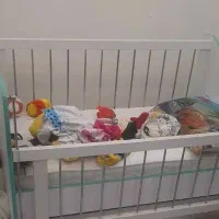 تخت کنارمادر درحدنو|تخت و صندلی بچه|تهران, نیروی هوایی (پیروزی)|دیوار
