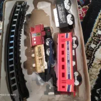 قطار نوه با دو عدد باتری کاملاً سالم