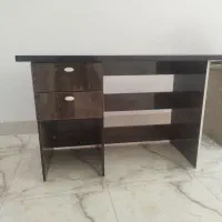 میز تحریر یا کامپیوتر