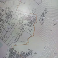 زمین دراستقلال 51