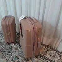 چمدان وکیف|کیف، کفش، کمربند|مشهد, عیدگاه|دیوار