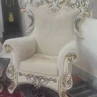 مبل هفت نفره سلطنتی تاج دار|مبلمان خانگی و میز عسلی|تربتحیدریه, کاشانی|دیوار