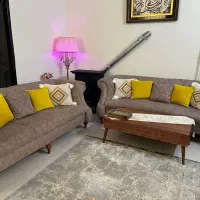 مبل چستر ۸ نفره با یک میزجلو مبلی و سه عدد عسلی|مبلمان خانگی و میز عسلی|میانه, |دیوار