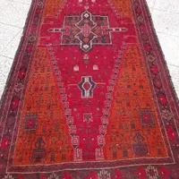 قالی دست باف قدیمی