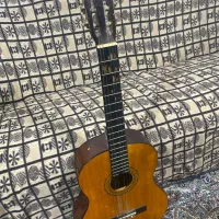 گیتار VICTOR 100  خارجی