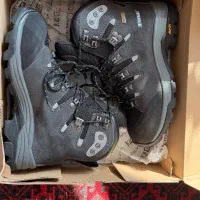 کفش کوهنوردی کینگتکس زنانه مدل دنا