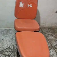 صندلی تمیز زیاداستفاده نشوده به فروش میرسد