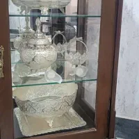 فروش تعدادی طرف نقره  ومیز تلفن