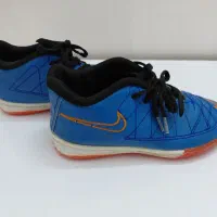 کفش فوتبال نو سایز ۳۱