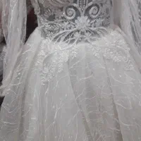 فروش چندتا لباس عروس رنگی و سفید با قیمت مناسب