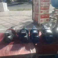 پمپ اب خانه موجود است