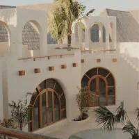 زمین-در-طبل-لوکیشن-عالی-برای-اقامتگاه
