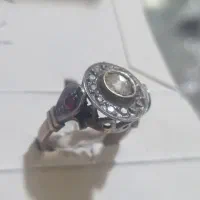 انگشتر صد ساله الماس