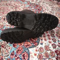 پوتین  سربازی|کیف، کفش، کمربند|سراب, |دیوار