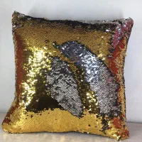 کوسن مبل رنگ طلایی