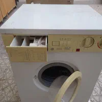 ماشین لباسشویی آزمایش