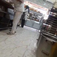 همکار خانم یا آقا برای نان فانتزی شیرینی پزی