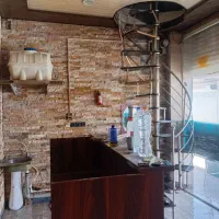 مغازه-دوطبقه-در-اغاجاری