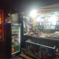 نیازمند نیروی کار در دکه