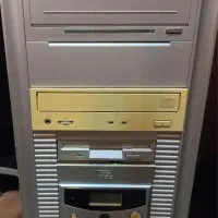 کیس کامپیوتر