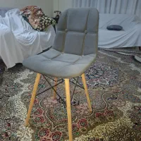 صندلی|صندلی و نیمکت|صدرا-فارس, فاز ۱|دیوار