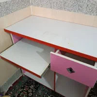 میز کامپیوتر-تحریر