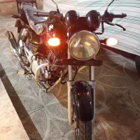 پالس ۱۸۰ پره