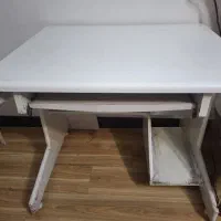 میز کامپیوتر