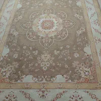 ۴ عدد قالی گردویی