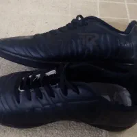 کفش فوتسال تورس