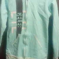 تعداد زیادی کاپشن و پالتو|لباس|اراک, |دیوار