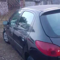 پژو۲۰۶مدل۸۲