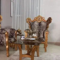 مبل شیک سلطنتی