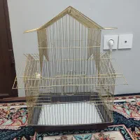 قفس و لانه پرنده