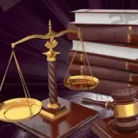 وکیل دادگستری خوی روبروی دادسرا