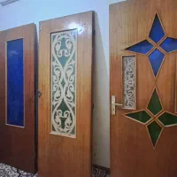 درب چوبی قدیمی بسیار تمیز|مصالح و تجهیزات ساختمان|اصفهان, سودان|دیوار