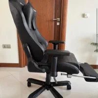 صندلی بازی کامپیوتری  مدل DXRacer