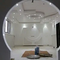 سلام به یک استا گچکار نیاز مندم