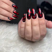 کاشت ناخن واموزش ناخن